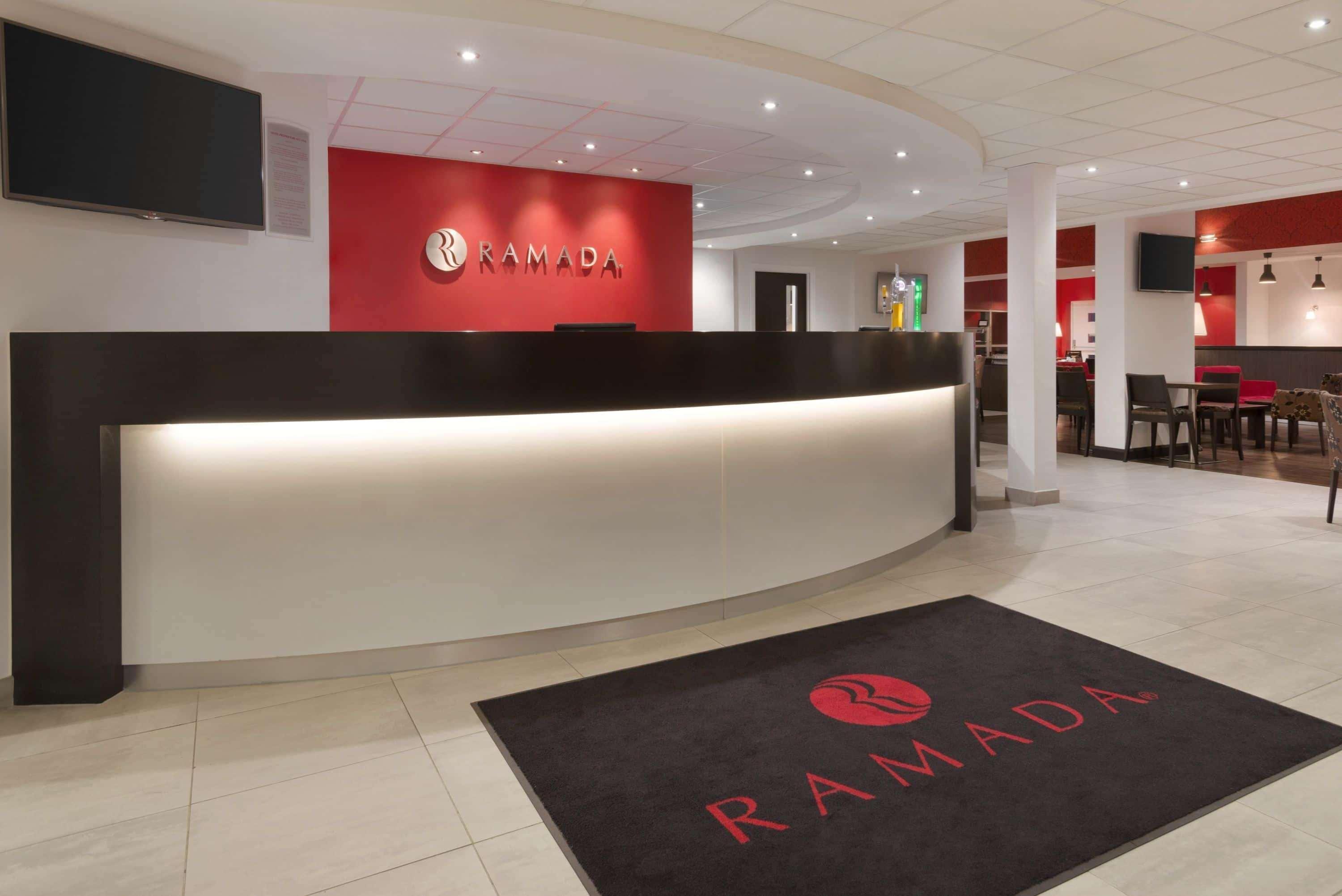מלון Ramada ווייקפילד מראה חיצוני תמונה